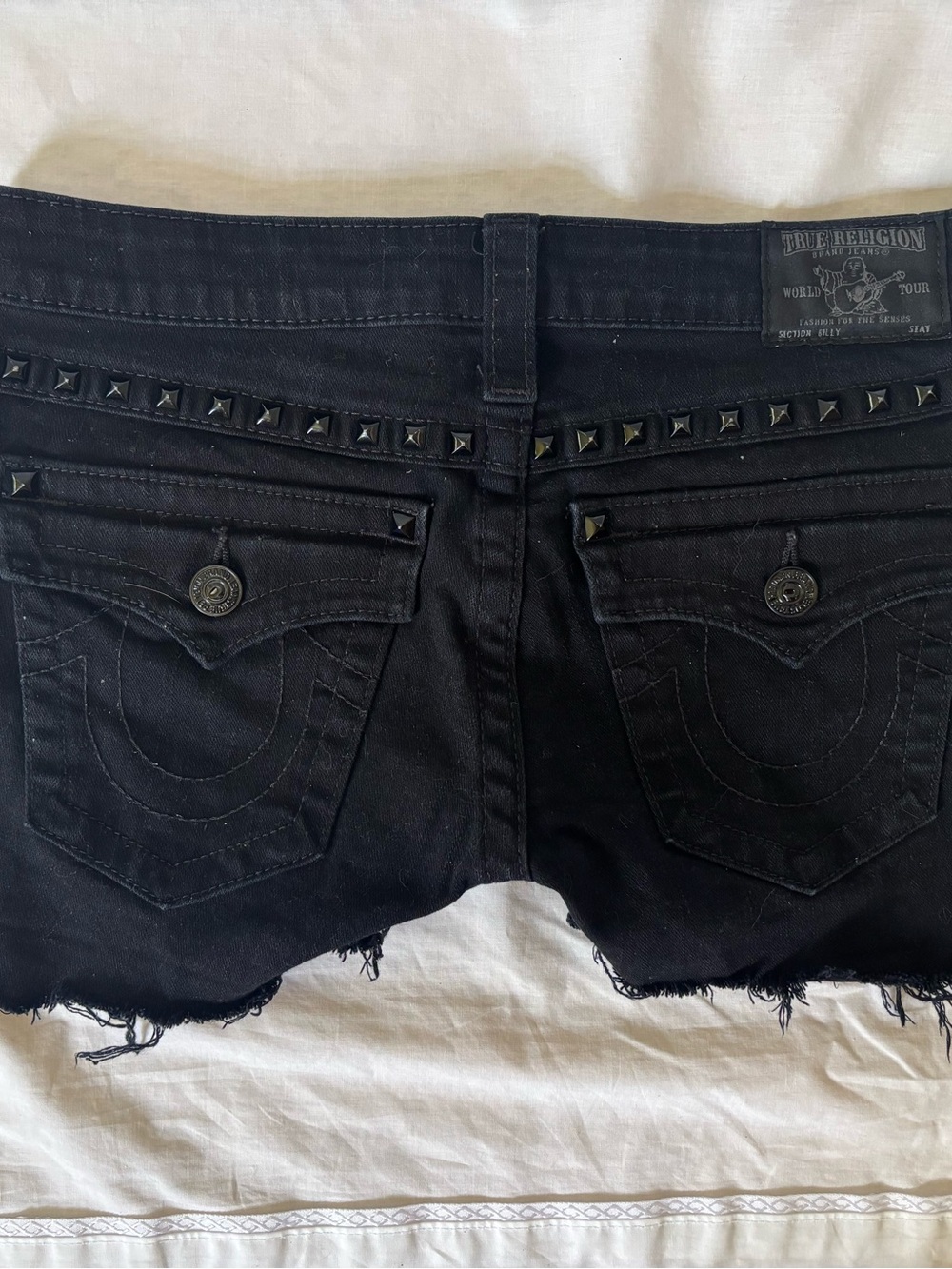 True Religion Black Low Rise Cut Off Shorts size 28 ~ USA! - Picture 2 of 4